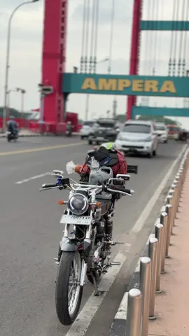 Ampera + lagu jowo josjis ⚡️ #fyp #cb125se #cbnganjuk #jembatanampera #lintassumatra 