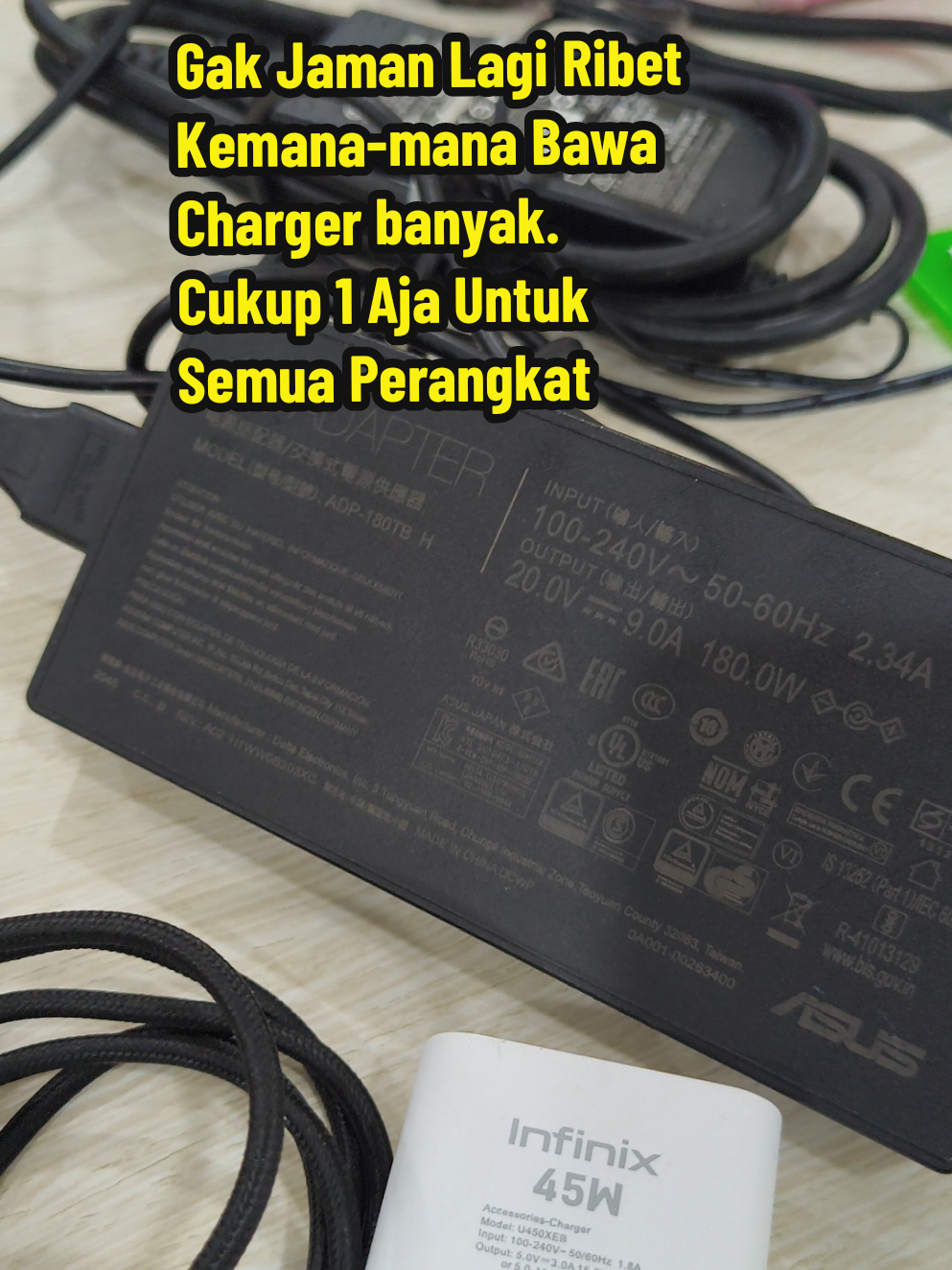 Gak Jaman lagi ribet kemana-mana bawa charger banyak. bawa charger Teb, charger Handphone, dan charger Laptop.  #chargerlaptop #chargerfastcharging #120wattsfastcharger #smartcharger 