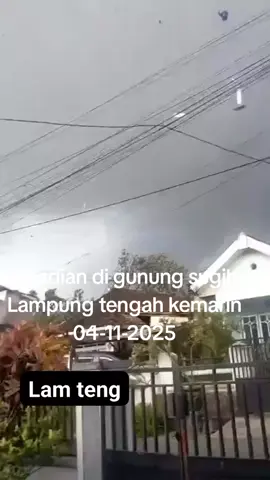 Lampung tengah berduka#anginkencang #gunungsugih #lampungtengah #lampung 
