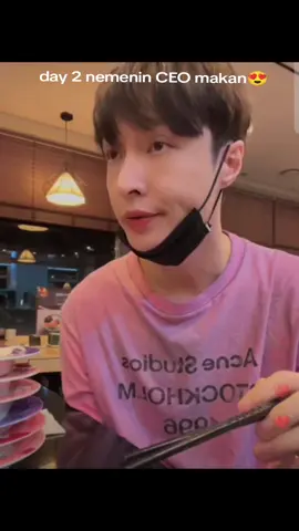 day 1 nya mana? terlalu semangat nemenin lupa record 😁😁😁  #layzhang #suho #exo #exol 