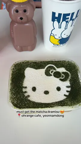 in love with their matcha tiramisu 😍 very cute spot and the owner gave us free tea 🫶🏻  📍oh range cafe (오랑지), yeonnamdong, seoul, korea  #seoul #korea #koreatravel #cafe #fyp 