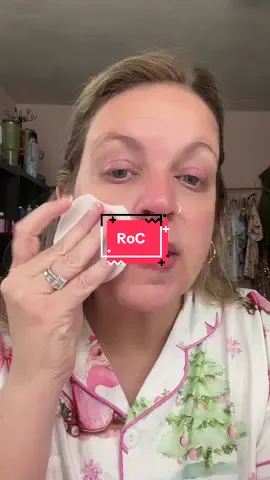 Not all cleansing pads are created equal. The RoC Line Smoothing Daily Cleansing Pads gently exfoliate, polish, and prep your skin so every serum and moisturizer can do its best work. It’s like giving your face a clean slate — literally. #BlackFriday #TikTokShopCreatorPicks #RoCSkincare #SmoothAndRadiant #SkinRenewal @RoC Skincare 