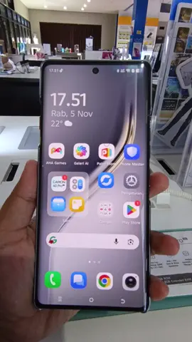 body sexy, layar curved AMOLED 144Hz #camon40pro5g  #tecnosumatra  #tecnoindonesia 