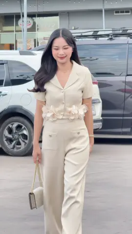 ชุดเซ็ทรุ่นฮอต รีบกดก่อนหมดนะคะ🤍✨ #พิกัดชุดthecloseta #คลาสแฟชั่น #ชุดออกงาน #ชุดเซ็ทสวยๆ 