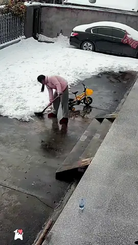 funny snow moments#SnowVibes #WinterCore #FunnySnow #IceAndSnow #FrozenMoments  