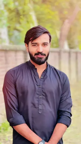 Yr🥺💔 yutube channal link in bio subscribe krdy❤️ @Ahmii Bhaii✍🏻 #lines #ownvoice #poetry #sadpoetry #ahmibhai 