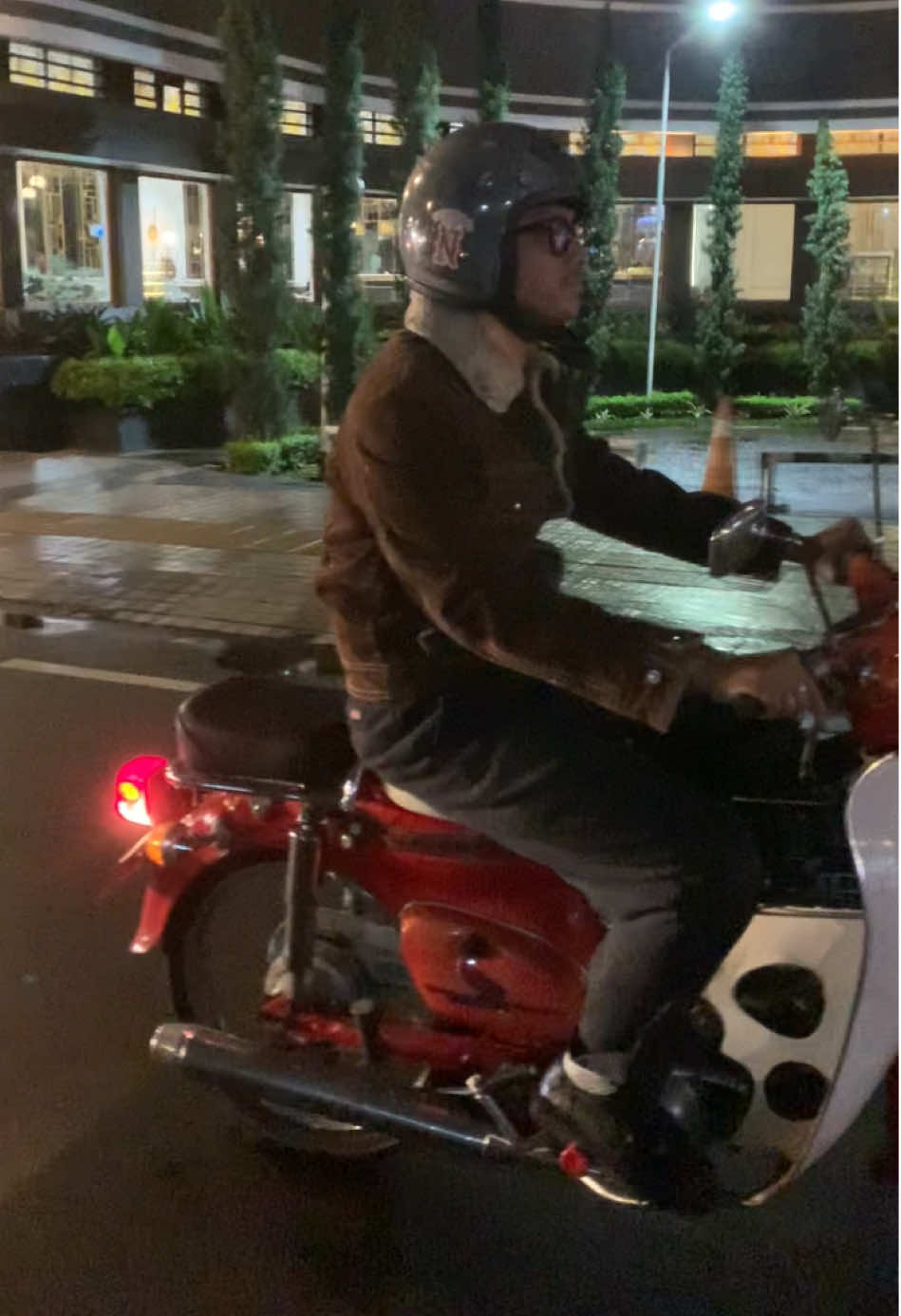 Bandung after rain katanya 👌 #c70 #riding #bandung #motorclassic #fyp 