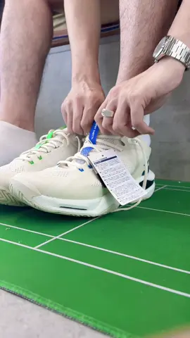 Giày Grpht Thrttl Đẳng Cấp Quá Anh Em Ạ🥵 #luongsporttanphu #xuhuong #grphtthrttl #giaycaulong #viral 