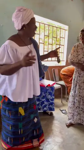 La joie des mamans quand je finis de leur faire le bilan de notre activité des femmes Bôbô.  Ces petits moments de bonheur ☺✨