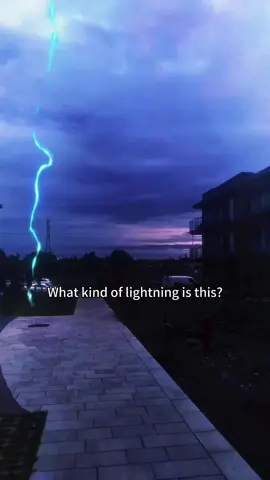 #tiktok #fyp #LearnOnTikTok #lightning #nature 