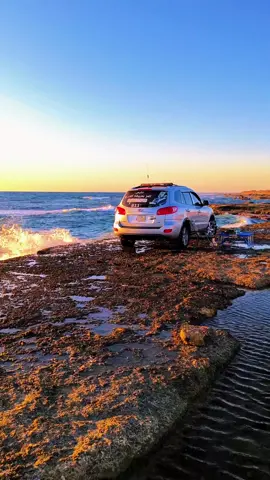 ‏كانت سوالفنا عن الحب والشوق‏واليوم كيف الحال “ حبيت اسلم “ .🍂🖤 #الدليمي 