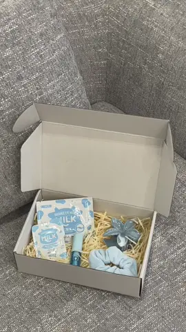 💕💕 #اكسبلورexplore #الشعب_الصيني_ماله_حل😂😂 #هدايا #اكسبلور #kuwait 