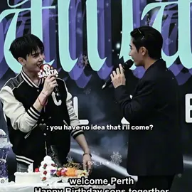 The way Santa's mom really trusts Perth to take care of Santa… he's honestly the kind of man we all need, fr 🥹 #perthsanta #foryou #fyp #fypage FREEZING 22ND SANTA #S#Santa22Degrees