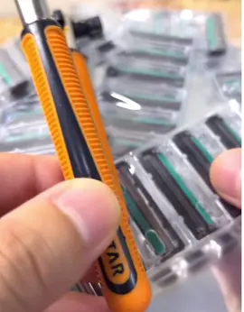 Dao cạo râu 36 lưỡi kèm 2 bàn cạo #daocaorau36luoi #daocaorautienloi #daocaoraudanang 