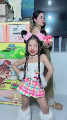 Mẻ đáng yêu #nguyentranminhanh🥰 #trieuview #xuhuong #xhtiktok #vairal 