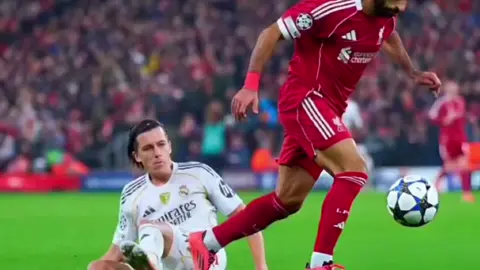 أتفرج وأستمتع علي الأسطورة محمد صلاح واللي عمله أمبارح في دفاعات ريال مدريد🥵🥵🥶🥶🤫🤫♥♥#محمد_صلاح #الاهلي_نادي_القرن #الاهلي_نادي_القرن #الاهلي_نادي_القرن #محمد_صلاح 