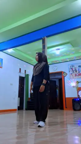 masih suka bgt sama senam kreasi ini#tamangpungkisah 