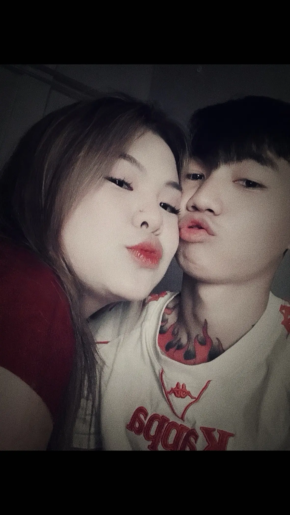 Đã có duyên gặp nhau , thì hãy cố giữ lấy hp bên nhau. đừng vì một chút giận hờn mà buông tay , đừng vì một chút khó khăn mà rời xa bởi vì tình yêu đâu dễ tìm thấy nhau, và hp chẳng phải ai cx may mắn có đc.#xh #vairal #