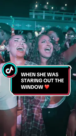 Until she seems me 😌 #rnbvibes #Love #friendship #halloween #nightout 