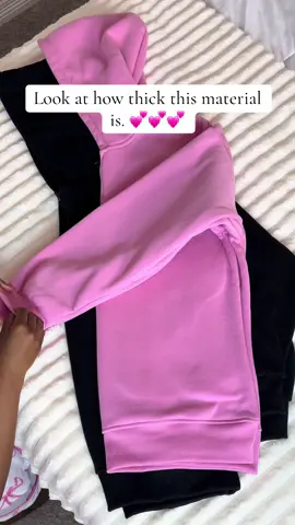 #hoodie #hoodieseason #pinkhoodie #tiktokshop #q4 