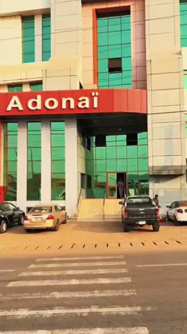 Le 31 octobre, ISM Adonaï s’est mis au rose pour une noble cause 🎀. Sensibiliser, soutenir, espérer 💞. #octobrerose 🎀 #ismadonaï #❤️ 