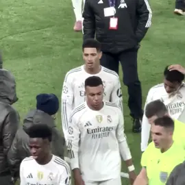 سبب الخساره الاعبين و اللي ينتقد تشابي مايفهم ✋🏻 #realmadrid #fpy #foruyou #titktokidi #virla 