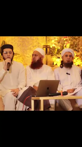 နားထောင်ကြည့်