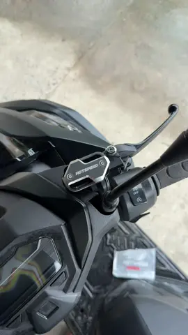 Sa mga click yung motor jan eto fluid cap pang dagdag angas #fluidcap #cnc #brakefluidcap #motorcycle #accessories 