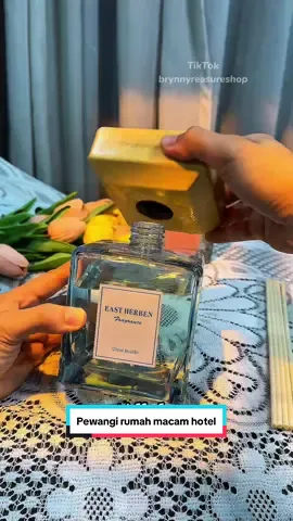 Limited edition weh! Rare design + bunyi crisp gila, siapa lambat confirm menyesal 😭 #perfumetiktok #pewangirumah #pewangiruangan #pewangiviral 