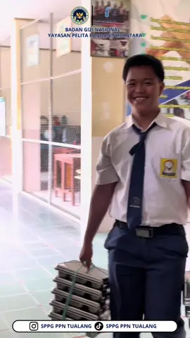 Hai adik adik, menu kita hari ini ‘SATE’ ! 😍😍 Semoga suka yaa🫶🏻 @badangizinasional.ri  #makanbergizi #fyp  #badangizinasional  #bgn #mbg 