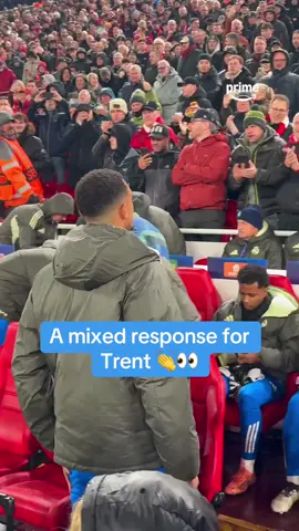 Not ALL Liverpool fans boo’d Trent last night 🔴👏 #trentalexanderarnold #alexanderarnold #liverpool #realmadrid #ucl 