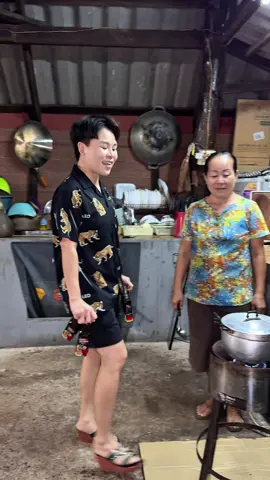 น้ำปลาคุณมังกรทำอะไรก็อร่อย#คุณมังกร #พ่อใหญ่มังกร #เจเจ้ของคุณมังกร #น้ําปลาร้าคุณมังกร #คุณมังกรขายทุกอย่าง 