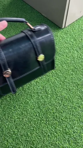 British retro look on a budget? 👑 This mini backpack gives classy girl energy for only 359! #bagrecommendation #budolfinds #fyp 