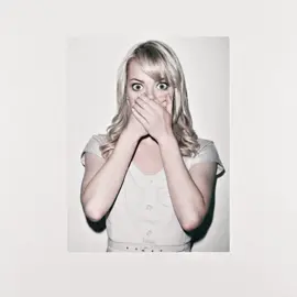 flash🙂‍↕️  - cc: @jeonsiw  #emmastone#emmastoneedit#2hollis#fyp#viral  