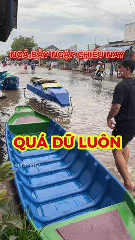 Ngã Bảy Chiều Nay Quá Dữ Rồi Mọi Người Ơi @Phước Hiệp Composite #composite #phuochiepcomposite #thuyền #95haugiang #cantho 