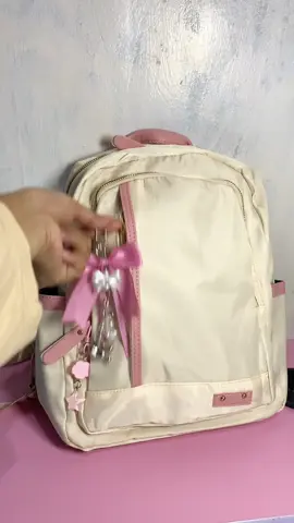 Alhamdulillah akhirnya bisa ganti tas baru setelah 3 semester Wkwkw cakep banget tas nyaaa #anakkost #taskuliah #tasransel #tasmurah #taswanita 