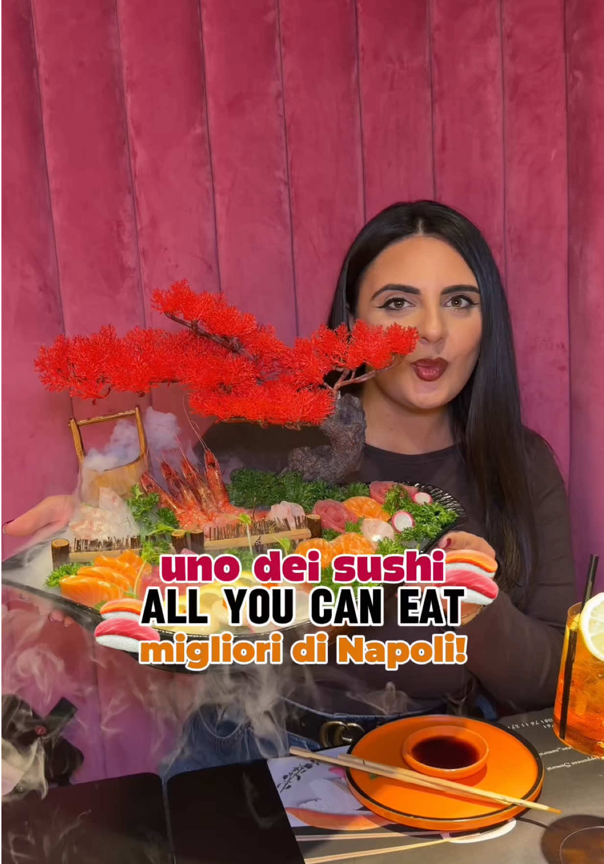 Questo è uno dei Sushi ALL YOU CAN EAT più buoni di Napoli! 💙 Sto parlando di @Ristorante Samurai a Chiaia 🍣 Se ami il sushi come me non puoi perderti questo posto! ✨ #gifted #sushi #allyoucaneat #sushinapoli #foodblog 