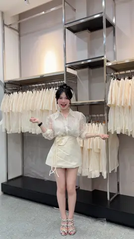 Hum nay đám cưới ai phiên bản siu phẩm , cứ tìm chính chủ @LUONG THAM CLOTHING em để mu.a nhé😋