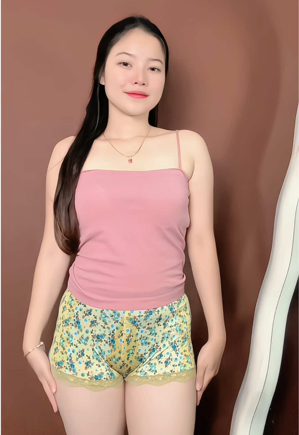 Paketan celana pendek daleman wanita cantik murah bahan adem enak nyaman yu cek keranjang #celanadalamwanita #celanapendekwanita #dalemanwanita #celanawanitamurah #celanadalammurah 