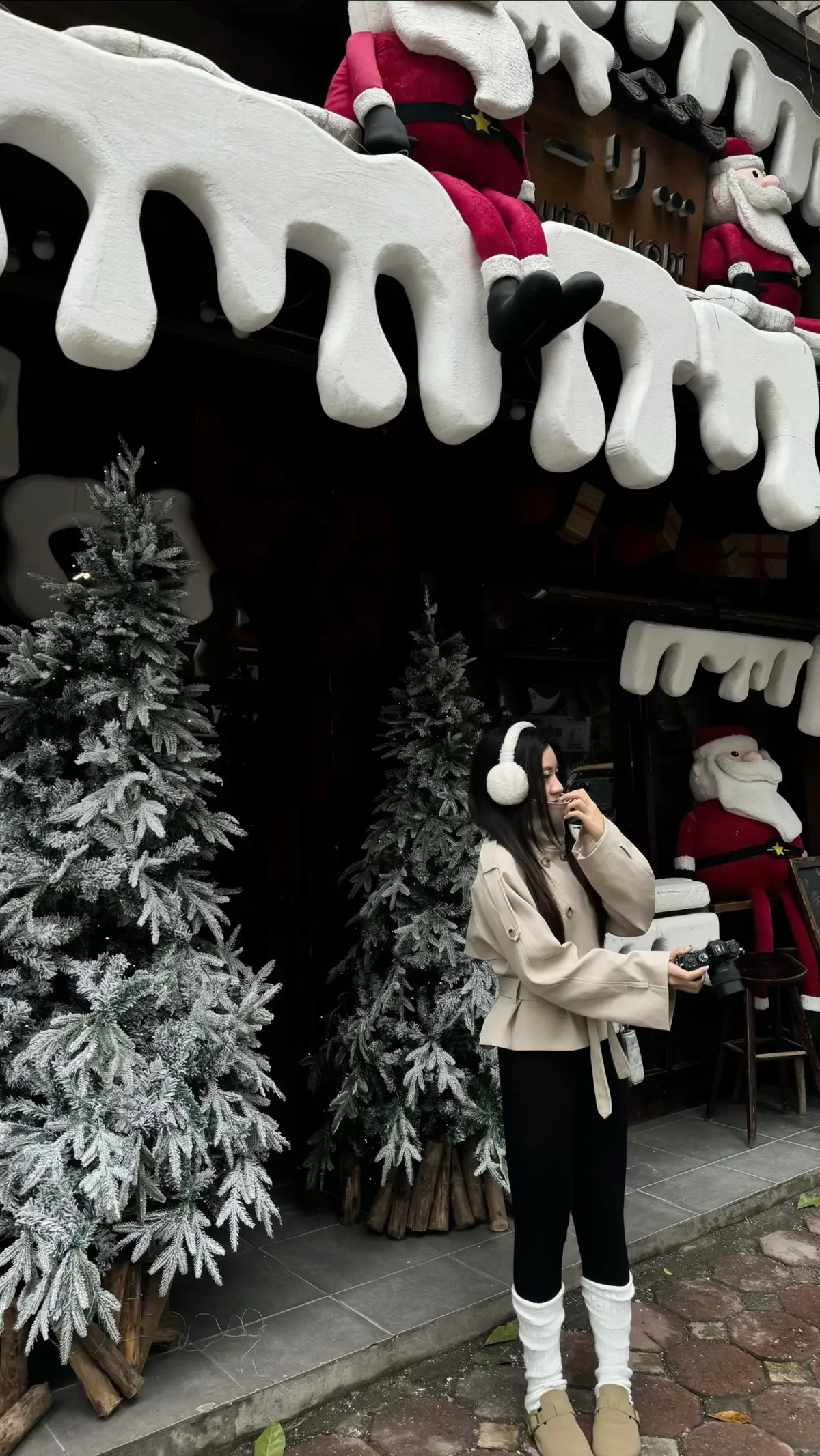 Bộ ảnh thứ 2 đón giáng sinh🧸#outfit #outfits #phoido 