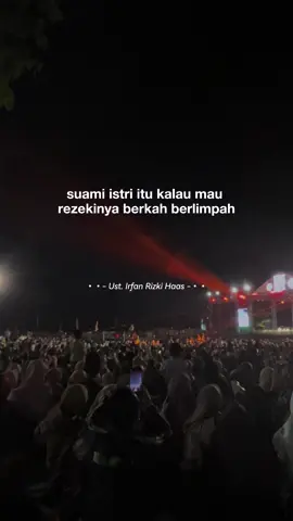 Sebenarnya mudah.. jika ingin dicintai mencintailah, jika ingin dihargai hargailah, jika ingin dihormati hormatilah..😇 