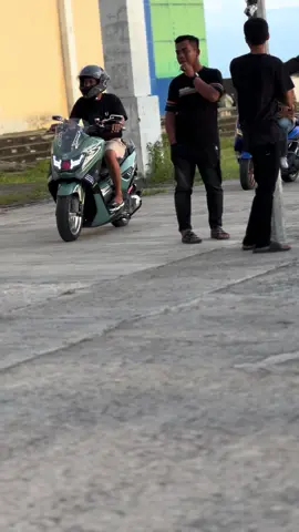 🛵🛵. #nmaxmodifikasi #soundviral #kopdargab #fyp #viral 