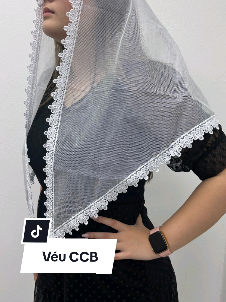 • Lindo Véu CCB com Renda Floral Estreita e Delicada, Modelo Valéria, Véu de Alta Qualidade e Acabamento Impecável.  • Disponível nos Formatos Rendondo de Bico e Retangular, Entregamos para todo o Brasil. • Temos este modelo disponível aqui na nossa loja no tiktok shop! qualquer dúvida pode entrar em contato conosco. Estamos com promoções incríveis! 🥰 • FRETE GRÁTIS NO NOSSO SITE! Por tempo limitado, então corre pra aproveitar! • Deus abençoe sempre! 🙏 . . . . . #congregacaocristãdobrasil #lançamentos #centraldovéu #véusccb #CCB 