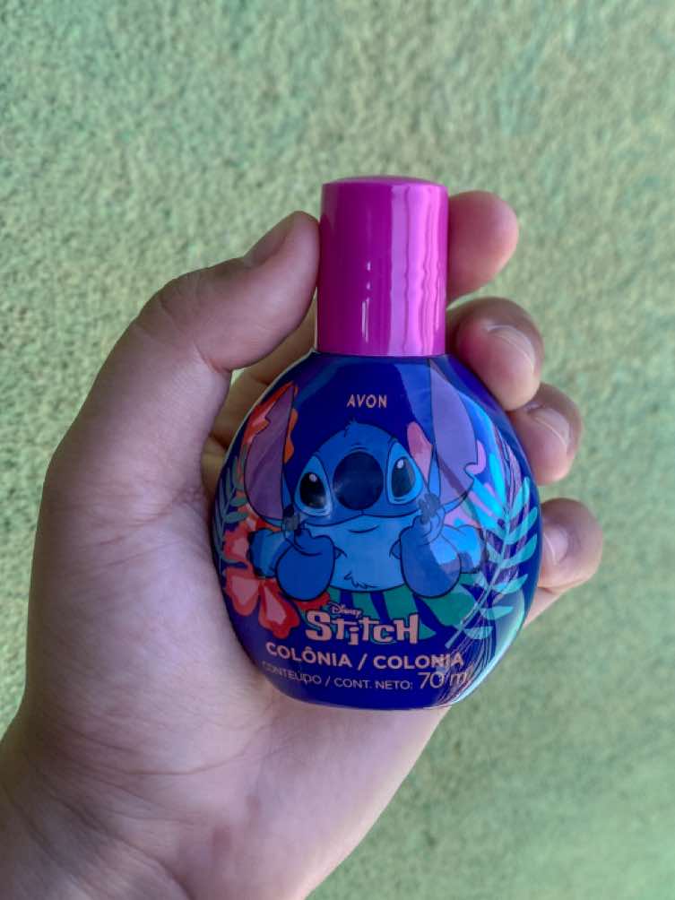 Cheirinho divertido e cheio de fofura! A  Colônia Stitch 70ml tem fragrância frutal refrescante 🍓🍏 Leve, alegre e perfeita pra quem ama o Stitch! ✨ #stitch #avon #consultoranatura #fyppppppppppppppppppppppp 