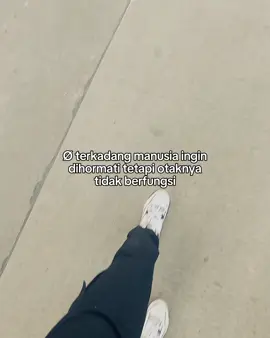 Tidak Perlu Jadi Pemain Utama, Cukup Jadi Pemain Di Balik Layar. #CapCut #transitpointlogos #spxexpress #shopee #shopeehaul 