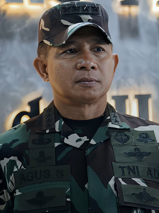 senjata lawannya senjata 🥶☠️   #agussubiyanto #jenderalagussubiyanto #jenderaltniagussubiyanto #panglimatniagussubiyanto #bilz_editzz 