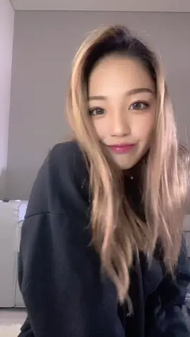 I might think you're a prince, but you're definitely my biggest fan! 😏 #daisy #ricebunny #cutegirls #adorable #prettywoman #sanfrancisco #fyp #viral