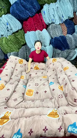 Chăn Yuki xuất Nhật hàng dày dặn, chăn đông đại hàn giữ ấm tốt #chan #chandong #chanyuki #xuhuong #bongbuongbinh