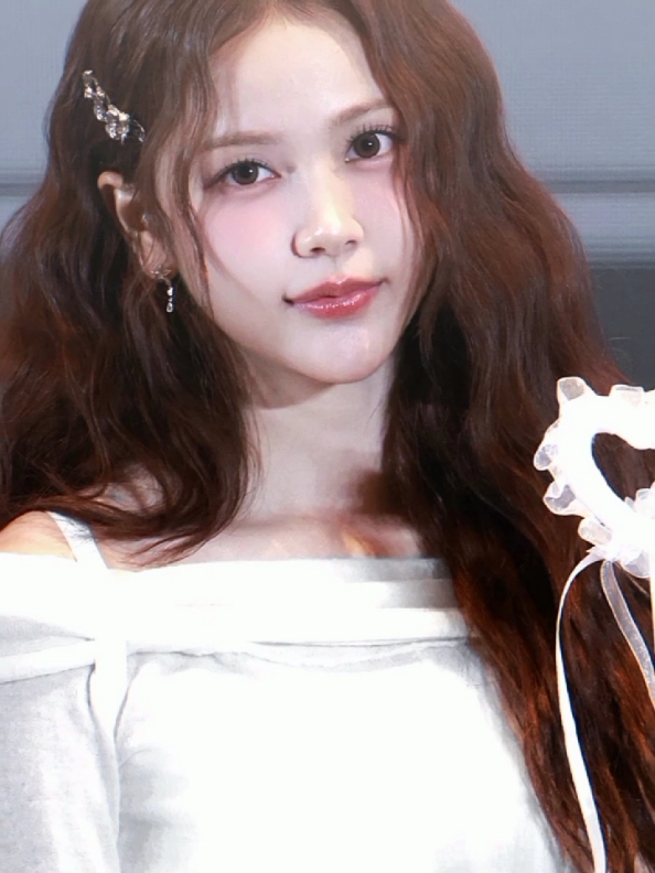 ini nyata bukan cerpen,Nyoman ayu carmenita❤️‍🔥marry me pls😭 #HEARTS2HEARTS #CARMEN #fansign #baligirl #S2U #카르멘 #ssicaruby_ #fyp #fypp 