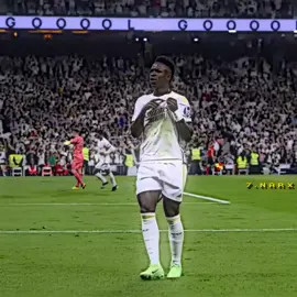 أفضل نادي في العالم👀🔥‼️؟  .  .  .  .  .  .  #لامين_يامال_لاعب_برشلونة #برشلونة #تيم_مصممين_المستديره💎 #team_middle_knights🇱🇾🤍 #تيم_fbi⚡ 